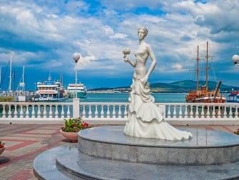 Невеста