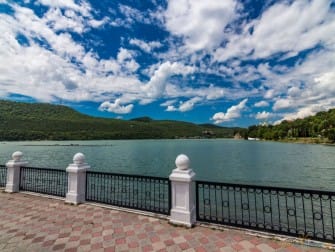 Абрау-Дюрсо