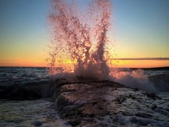 Море